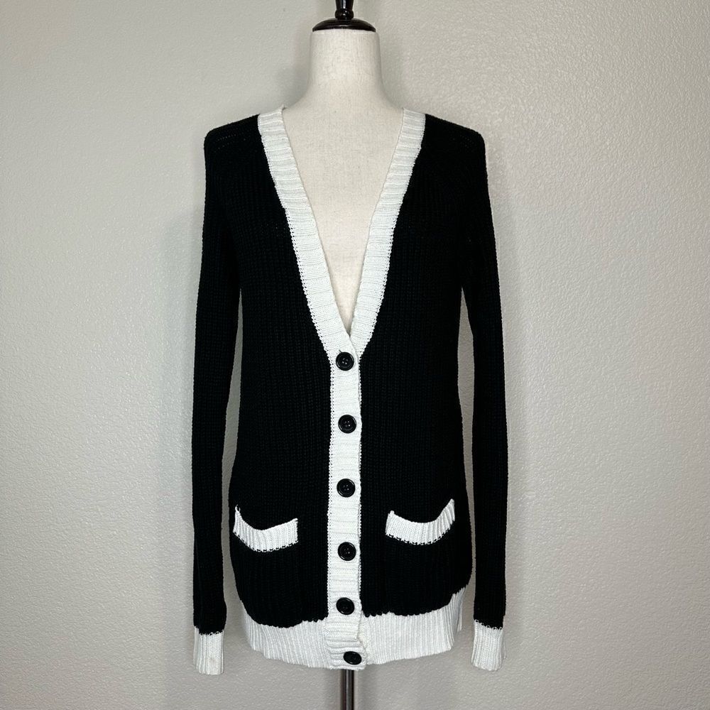 Forever 21 Women’s Colorblock Front Button Long Sleeves Cardigan, Sz Small